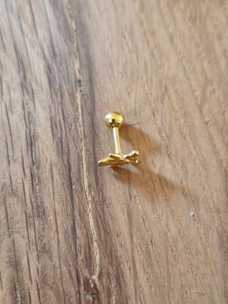 Piercingová náušnica bear, 