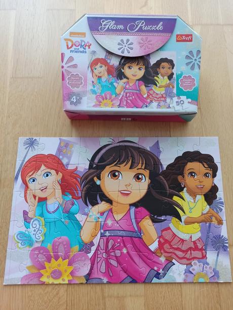Puzzle dora and friends, 