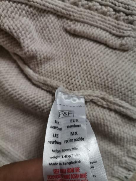 Béžový teply svetrík, f&f,50