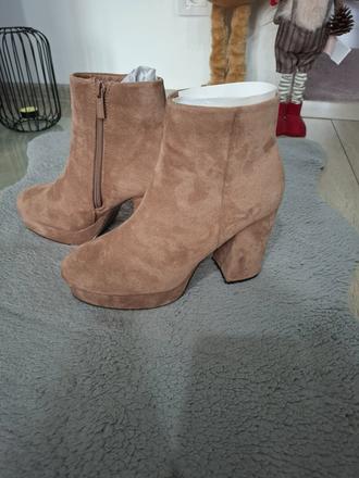 Kotníkové čižmy, deichmann,38