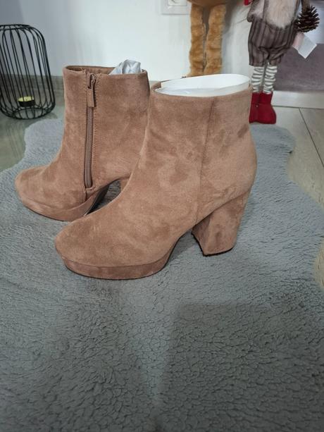 Kotníkové čižmy, deichmann,38