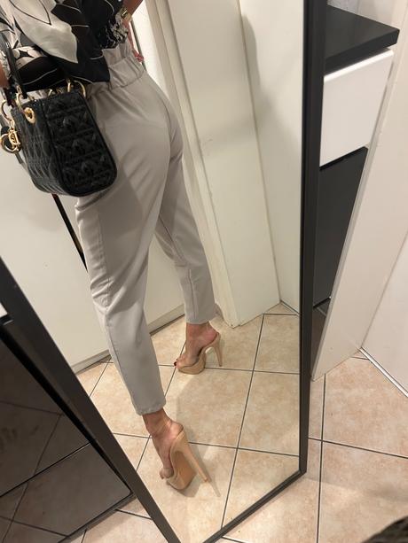 Rinascimento nohavice, s