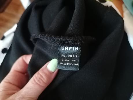Čierne šaty, velk. m, m
