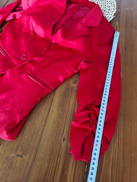 Kratke sako xs-s cervene, amisu,s