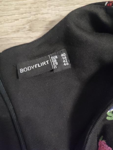 Šaty vhodné aj pre dojčiace, bonprix,40