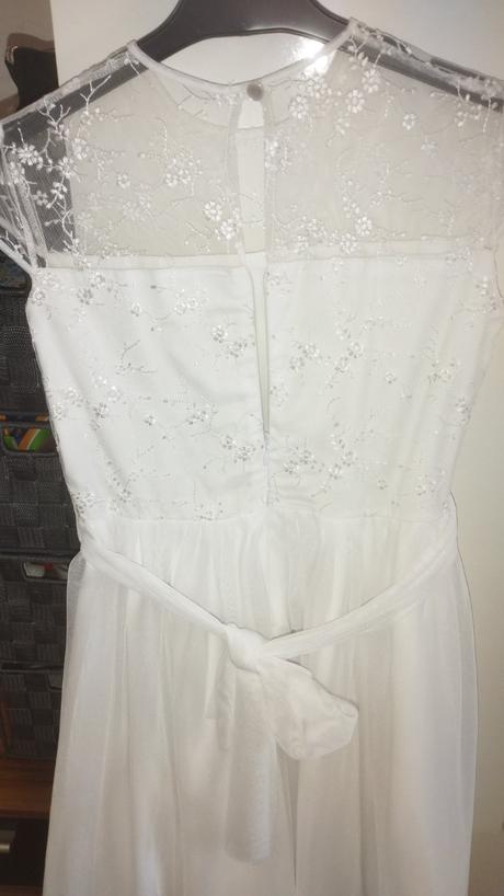 Šaty na 1. sväté prijímanie, 140