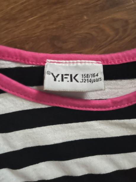 Nočná košeľa, 158