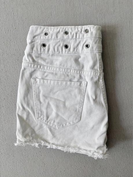 Kraťasy s vysokým pásom, amisu,s