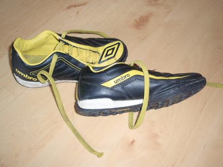 Tenisky , umbro,30