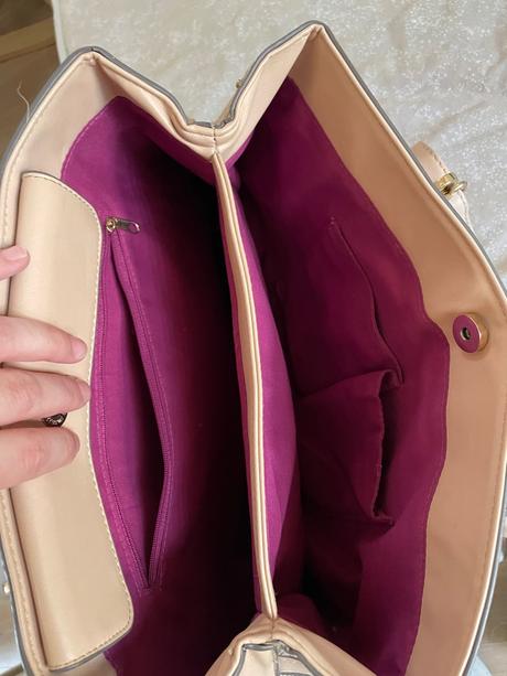 Kabelka catwalk v top stave, 