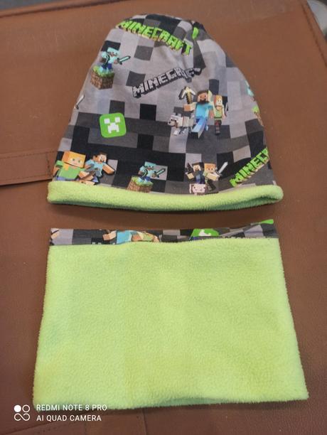 Čiapka+ nakrcnik, 128