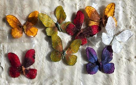 Dekoratívne motýle na štipci, 8 ks,