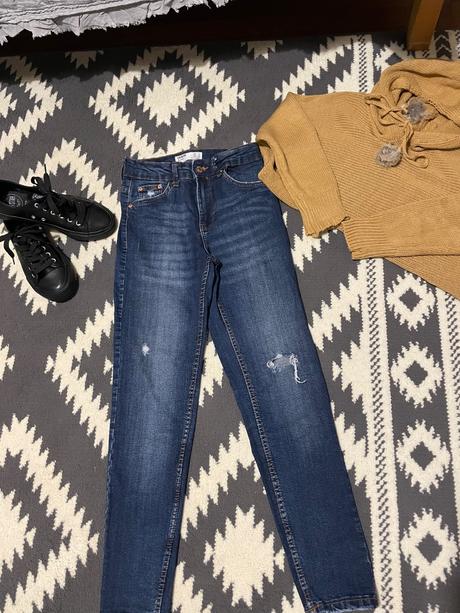 Damske rifle bershka, bershka,34