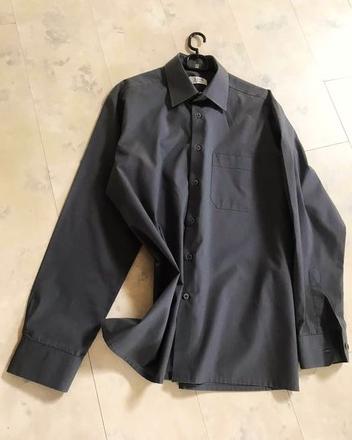 Kvalitná košeľa, 40