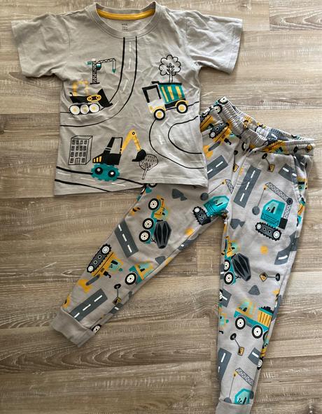 Krásna cestárska súprava tepláky+tričko, 116