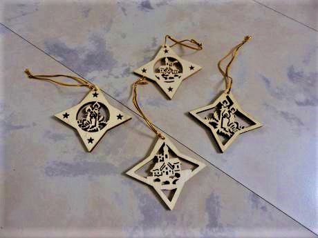 Drevené vianočné dekorácie - 4 ks, 