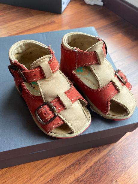 Sandálky, santé,19