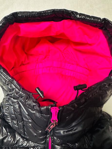 Prešívaná vetrovka s neónovou ružovou zn. uncs, l / m