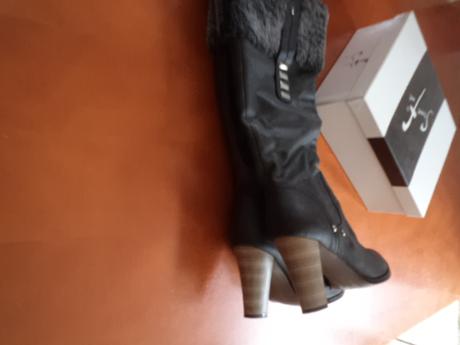 Čižmy street feet, 38