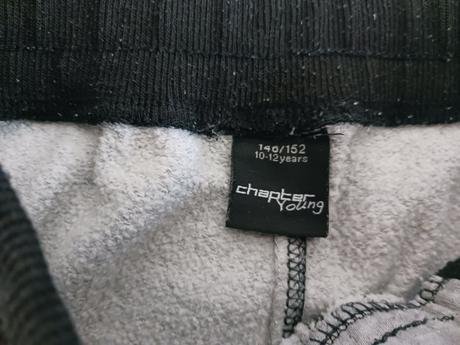 Tepláky, chapter young,152