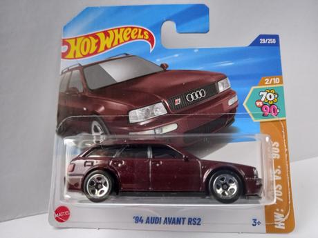 Hot wheels- 1987 audi quattro, 94 audi avant rs2,