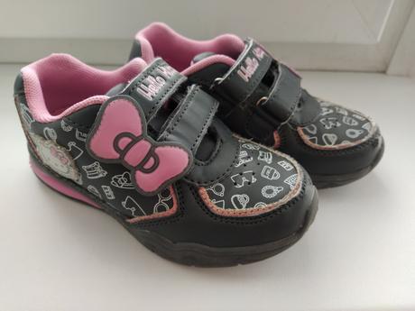 Tenisky hello kitty, 27