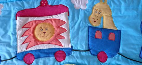 Zástena za posteľ,