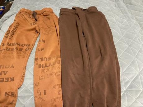 2x tepláky a 3x tričko dres, h&m,146