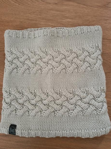 Nákrčník tunel, s