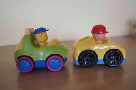 Baby plastové autíčka, 