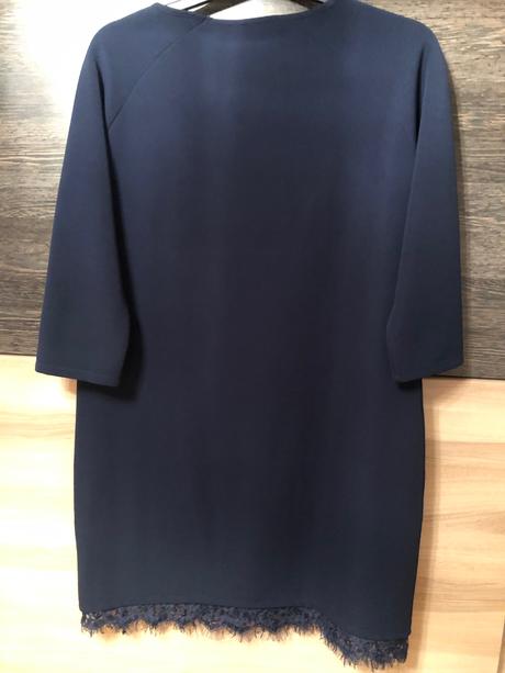 Tmavomodre saty s cipkou l, l