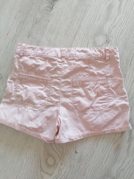 Šortky, zara,140
