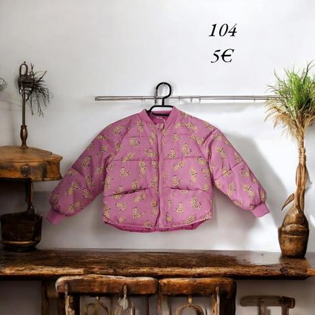 Zimna bunda, 104