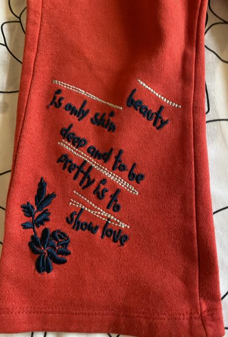 Teplé tepláčky kugo s výšivkami v. 104/110, kugo,104