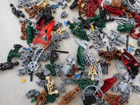 Zmiešané viacej starších modelov robotov, 