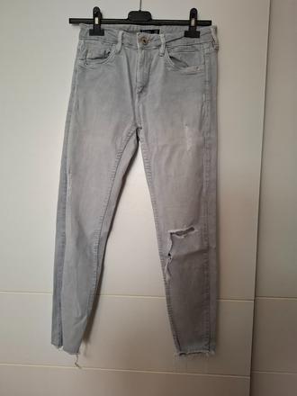 Dámske rifle, bershka,38