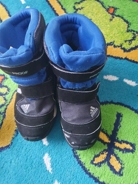Topánky a čižmy veľkosť 30, adidas,30