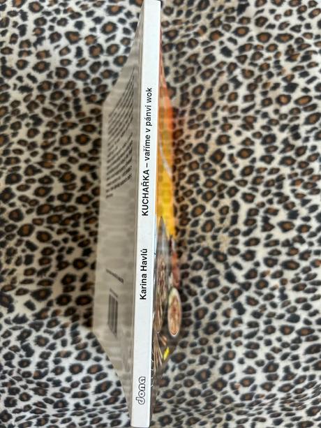 Kuchařka vaříme na pánvi wok - karina havlů, 