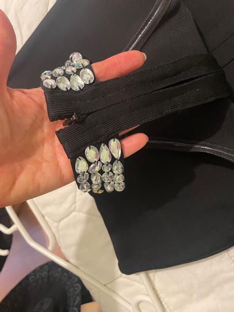 Krasne zostihlujuce saty, s