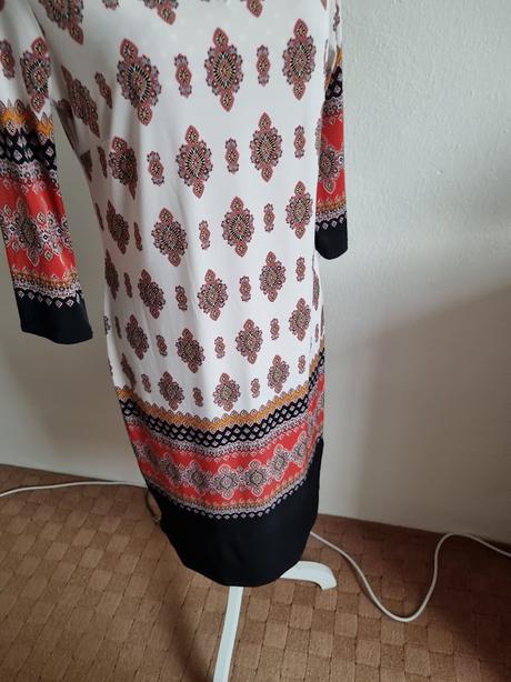 Elastické šaty atmosphere veľ. m, atmosphere,m