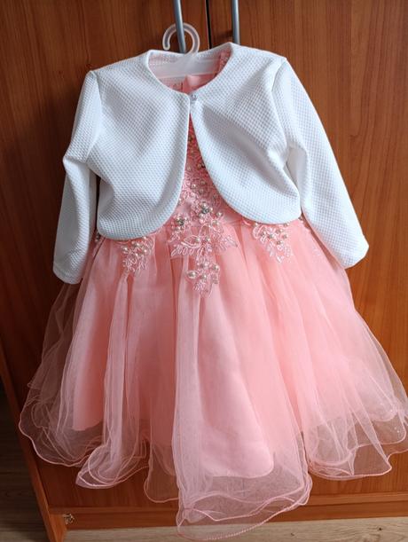 Šaty s bolerkom, 104