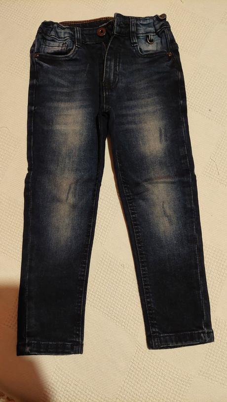 Tmavomodre rifle, reserved,110