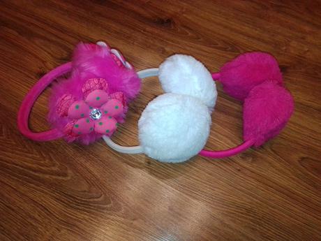 Klapky/slúchadlá na uši, cena spolu,