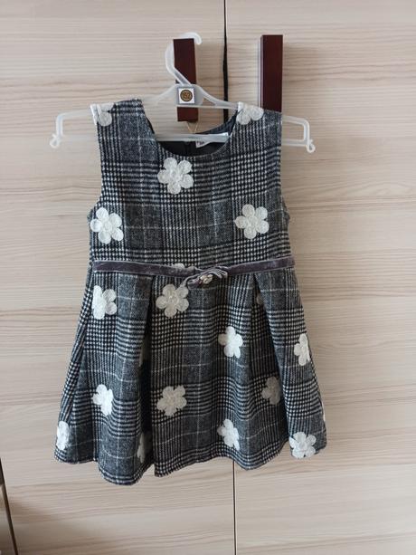 Kabátik so šatami, 116