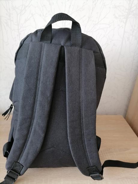 Nový ruksak, 