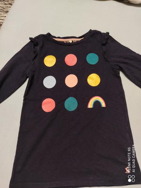 Dievcenské tričko, 146