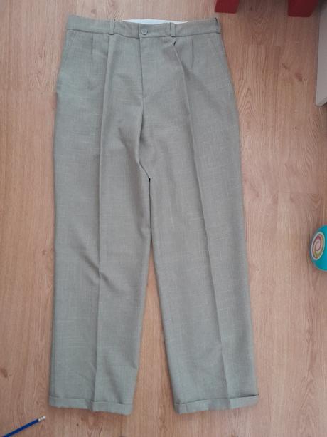 Oblekové nohavice, 50