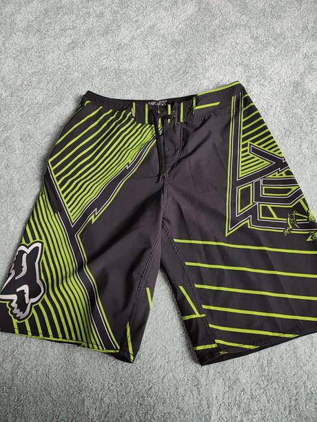 Pánske kraťasy, 34