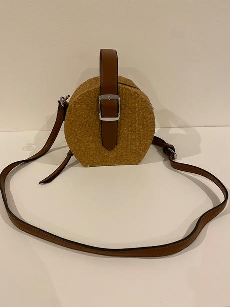 Kabelka crossbody, 