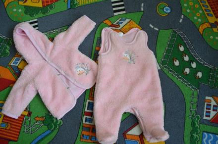 Chlpaty  kabátik a dupačky., 56